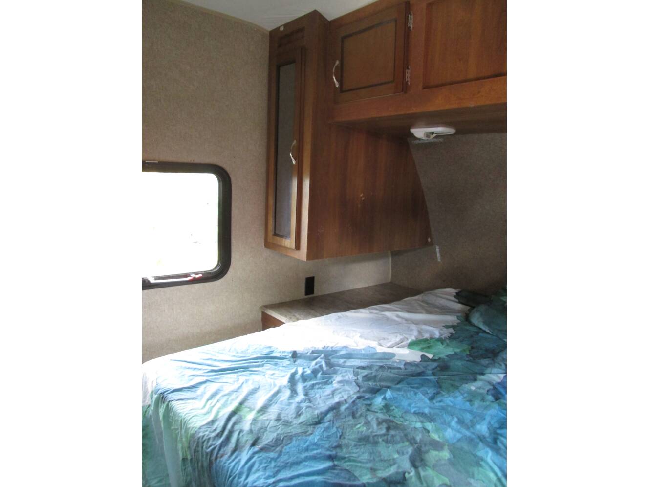 A photo of this 2016 Coachmen CATALINA M-273 DBS