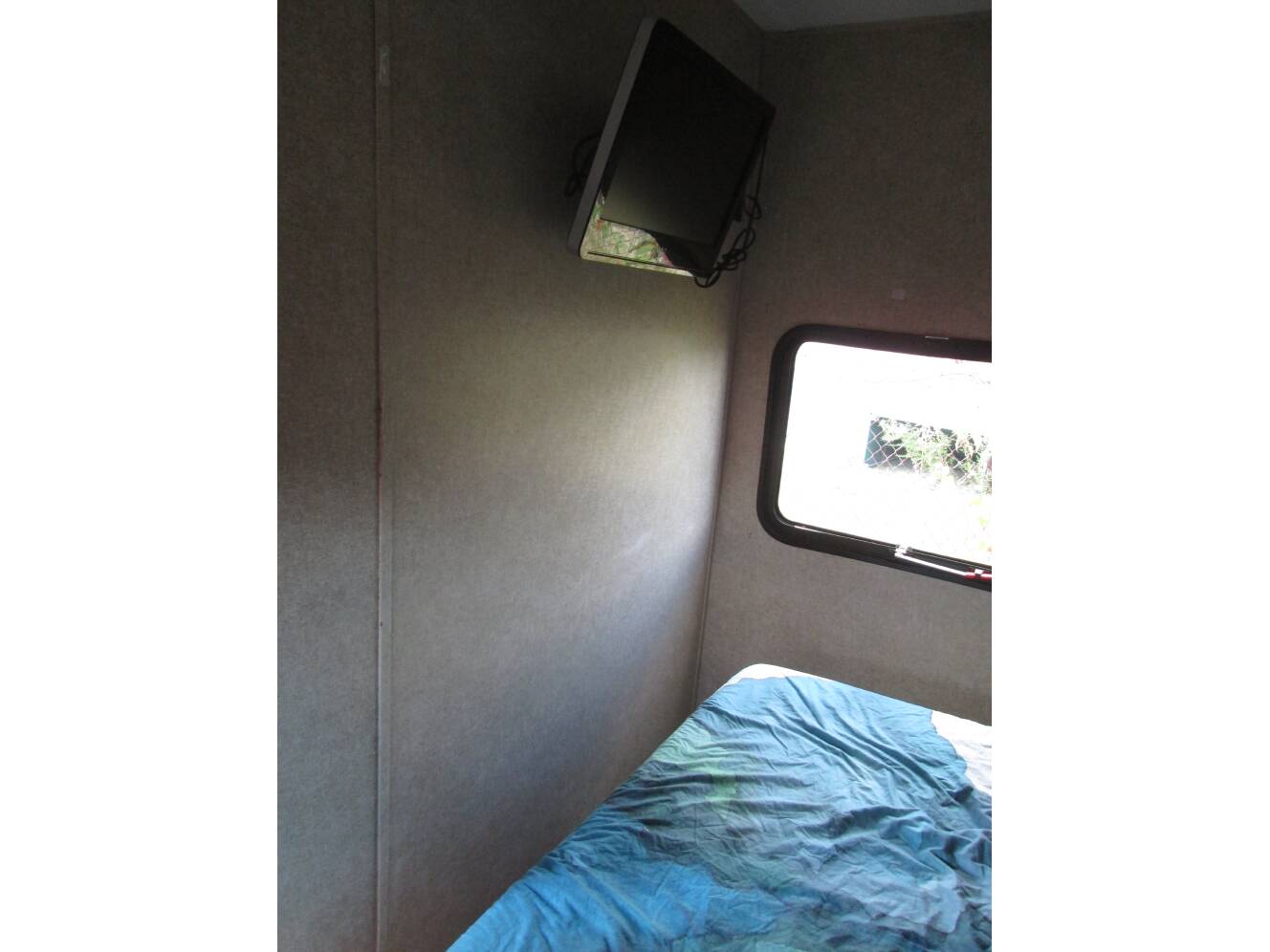 A photo of this 2016 Coachmen CATALINA M-273 DBS