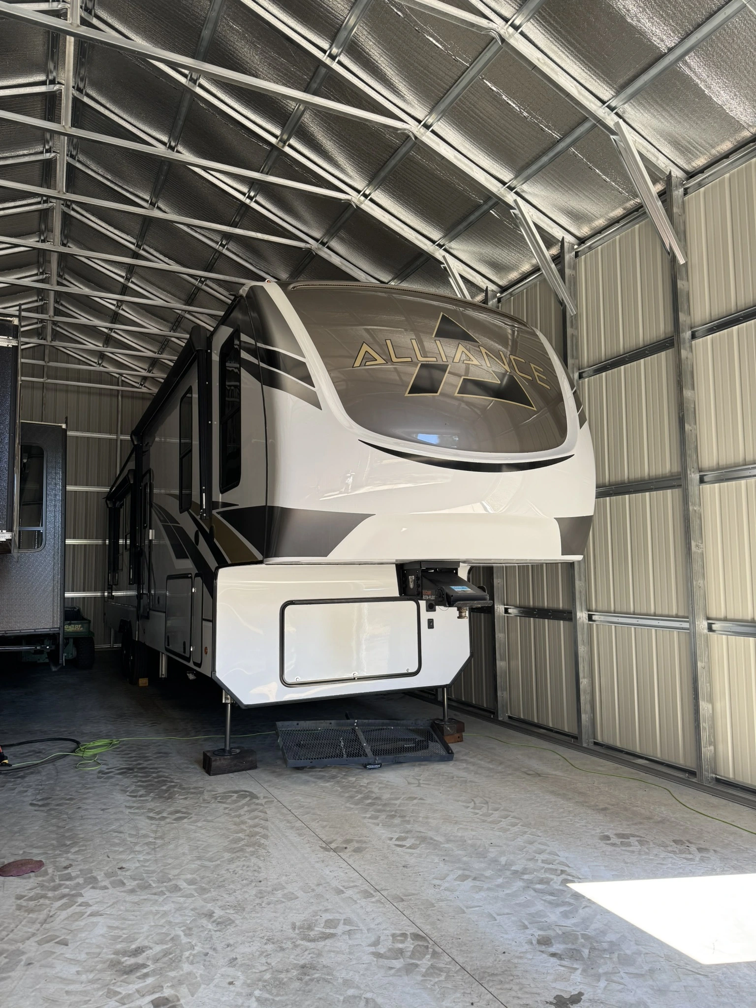 372RK Paradigm For Sale - Alliance Rv RVs - RV Trader