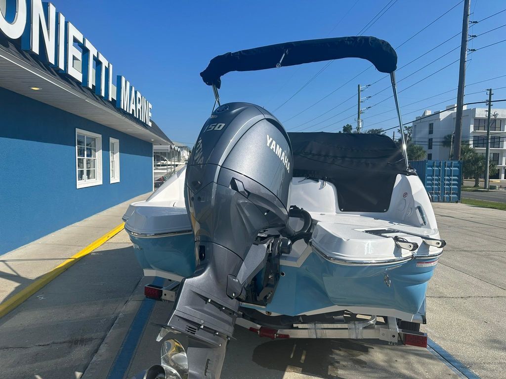 Used 2025 Stingray 211DC 269 For Sale in Hudson, FL 5033433836 Boatmart