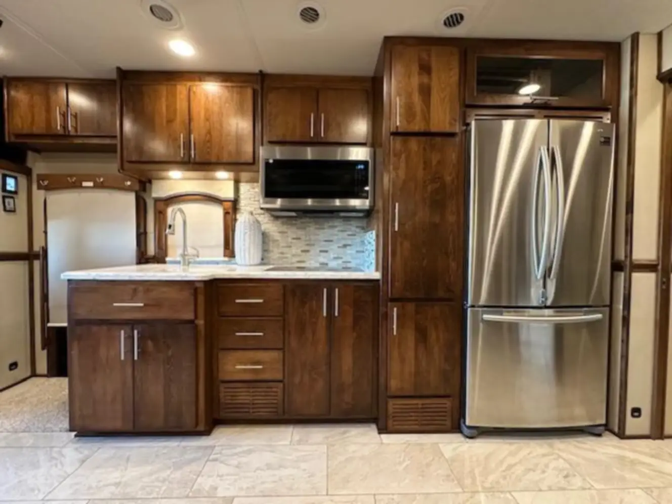 A photo of this 2019 Renegade CLASSIC 41CRW