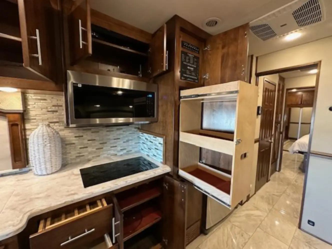 A photo of this 2019 Renegade CLASSIC 41CRW