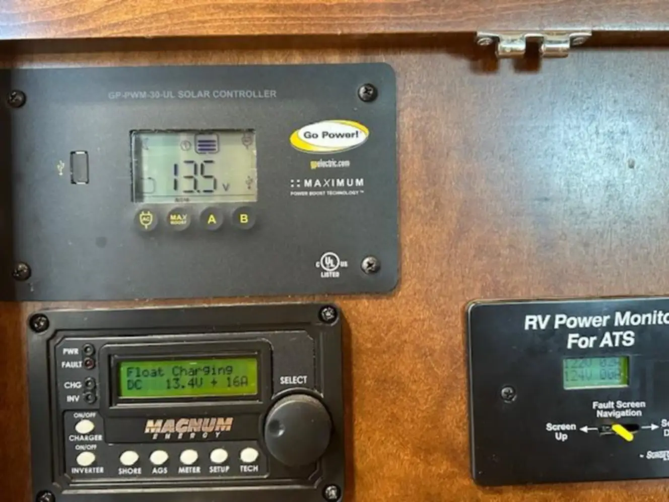 A photo of this 2019 Renegade CLASSIC 41CRW