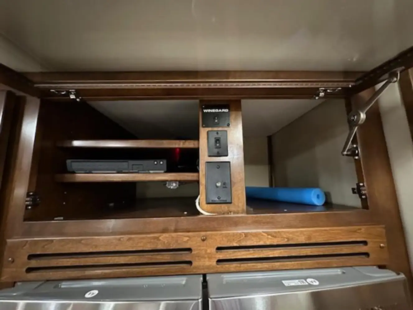 A photo of this 2019 Renegade CLASSIC 41CRW