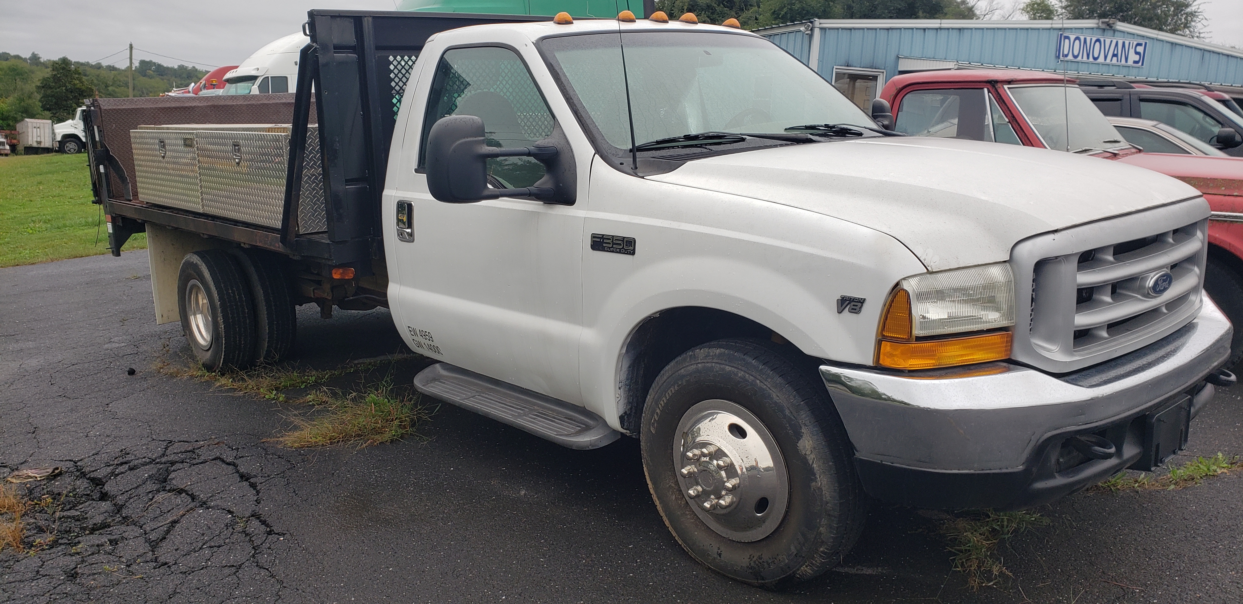1999 FORD F350 Super Duty in Harrisonburg, VA