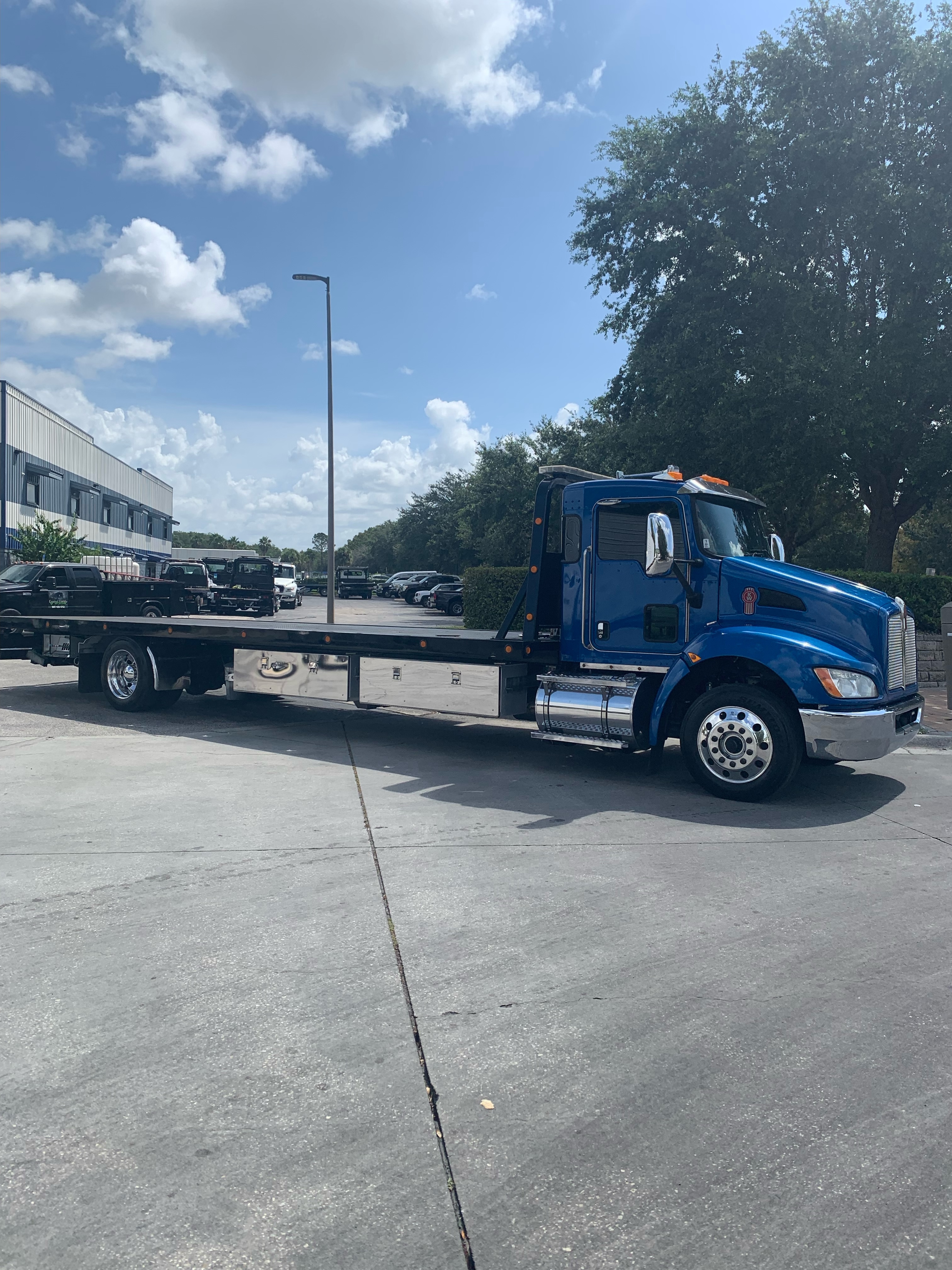 2018 KENWORTH T370 in Orlando, FL