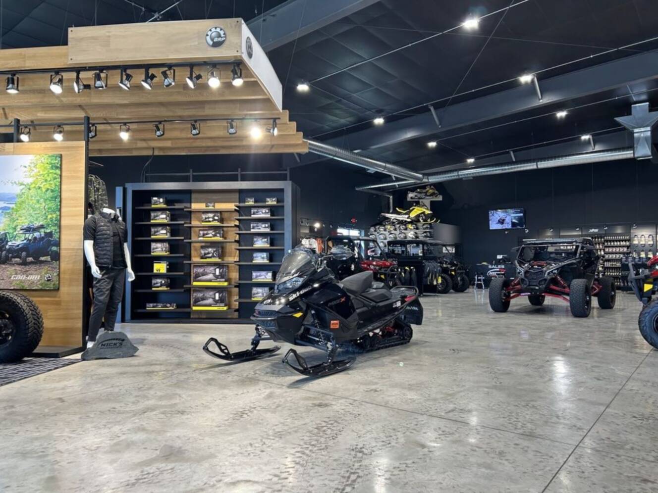 A photo of this 2021 Ski-Doo MXZ® X Rotax® 850 E-TEC® Ice R. XT 1.5 Black