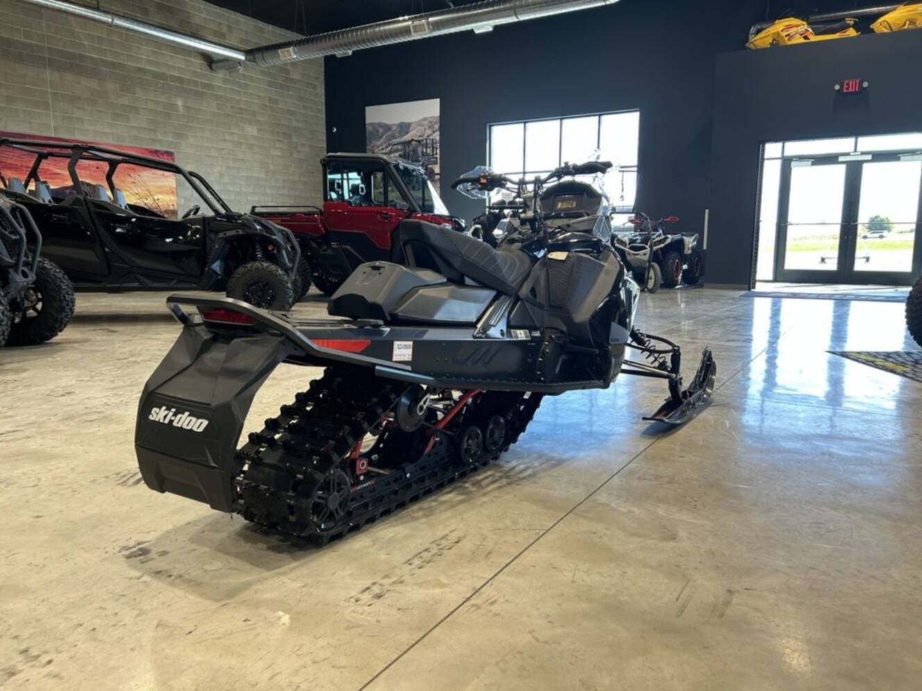 A photo of this 2021 Ski-Doo MXZ® X Rotax® 850 E-TEC® Ice R. XT 1.5 Black