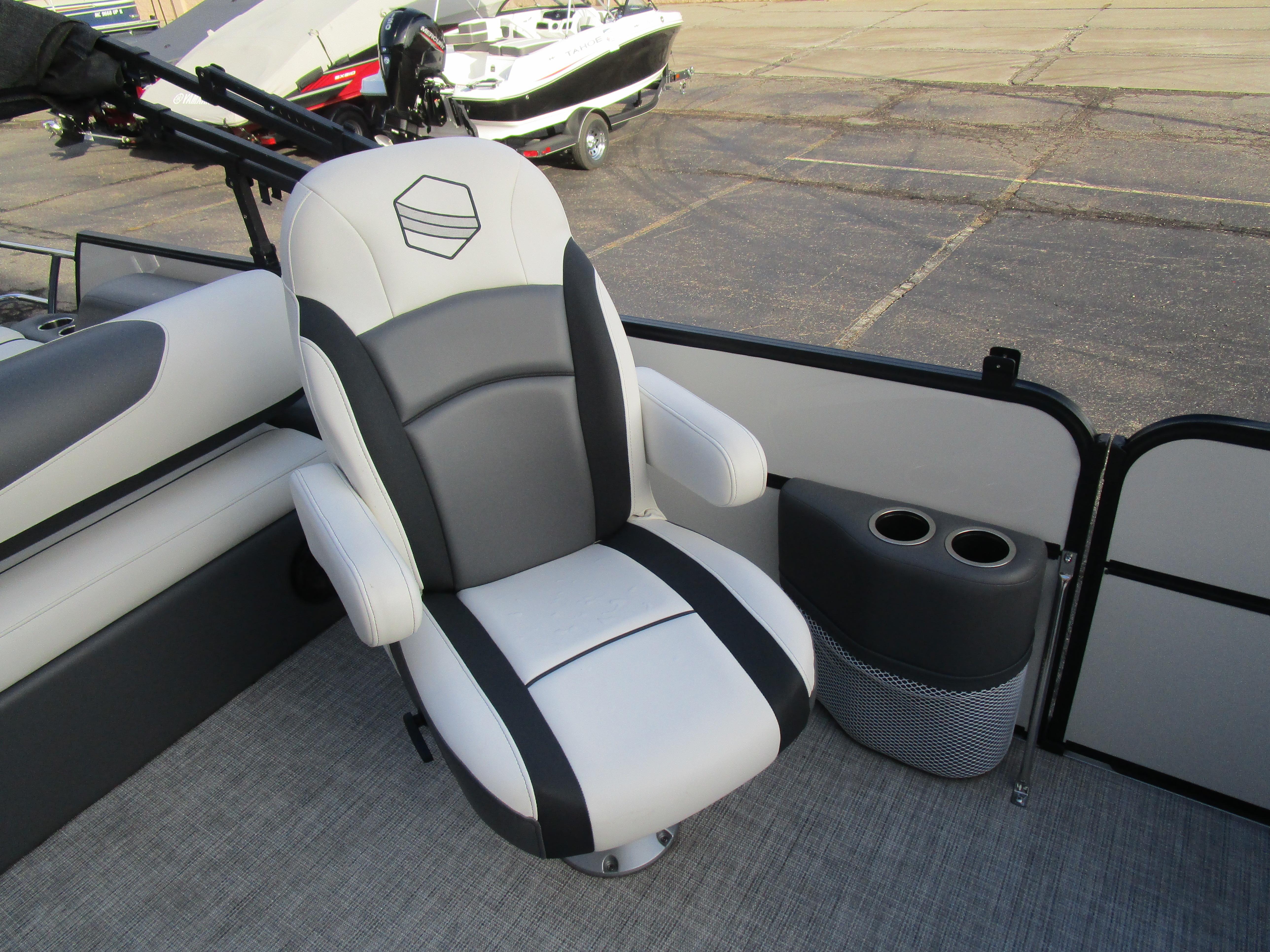 Used 2023 South Bay S224UL Nan For Sale in Lansing, MI 5033470672