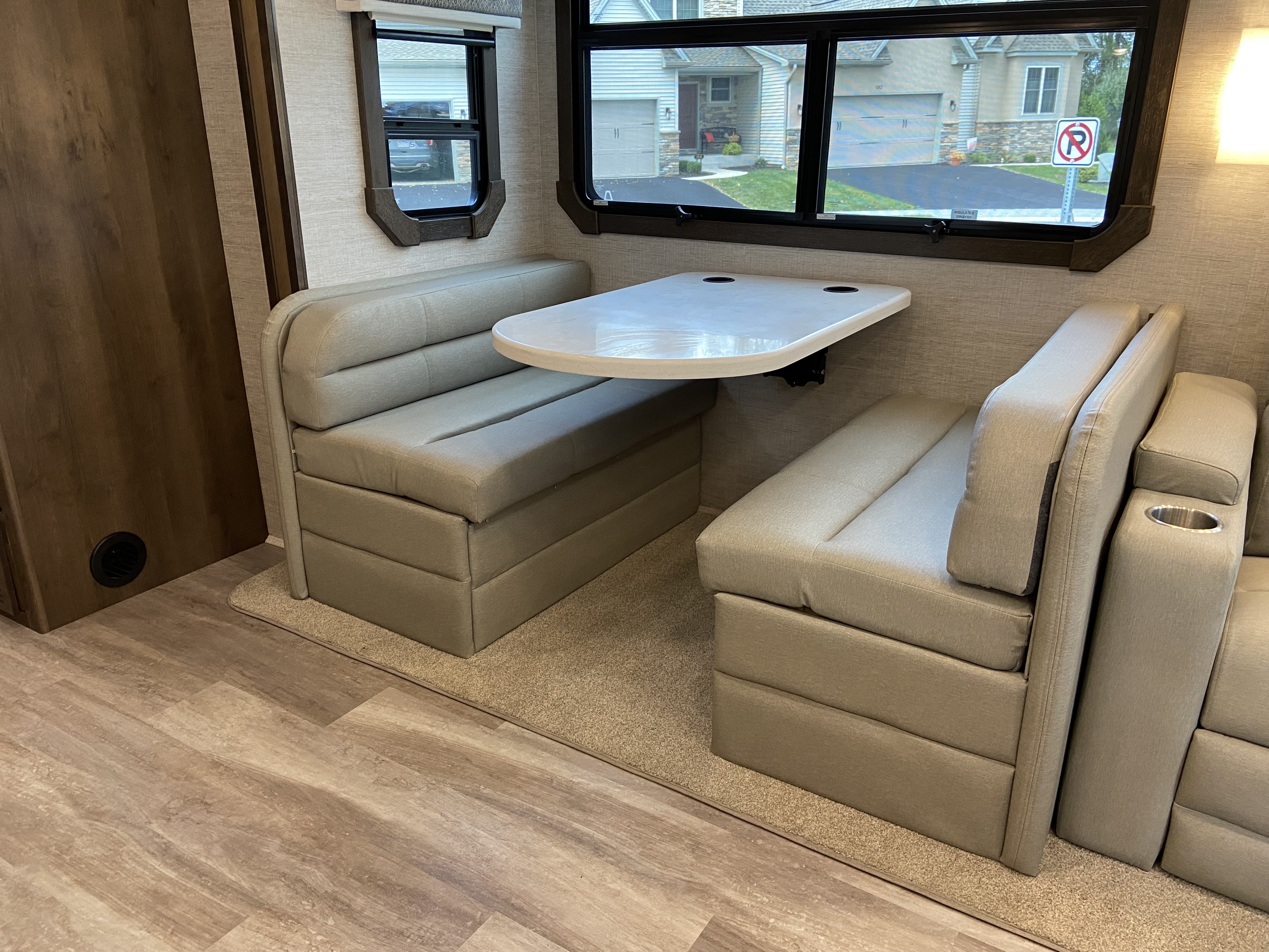 Used 2022 Entegra Coach Accolade 37rb in Harrisburg, PA 5033514199