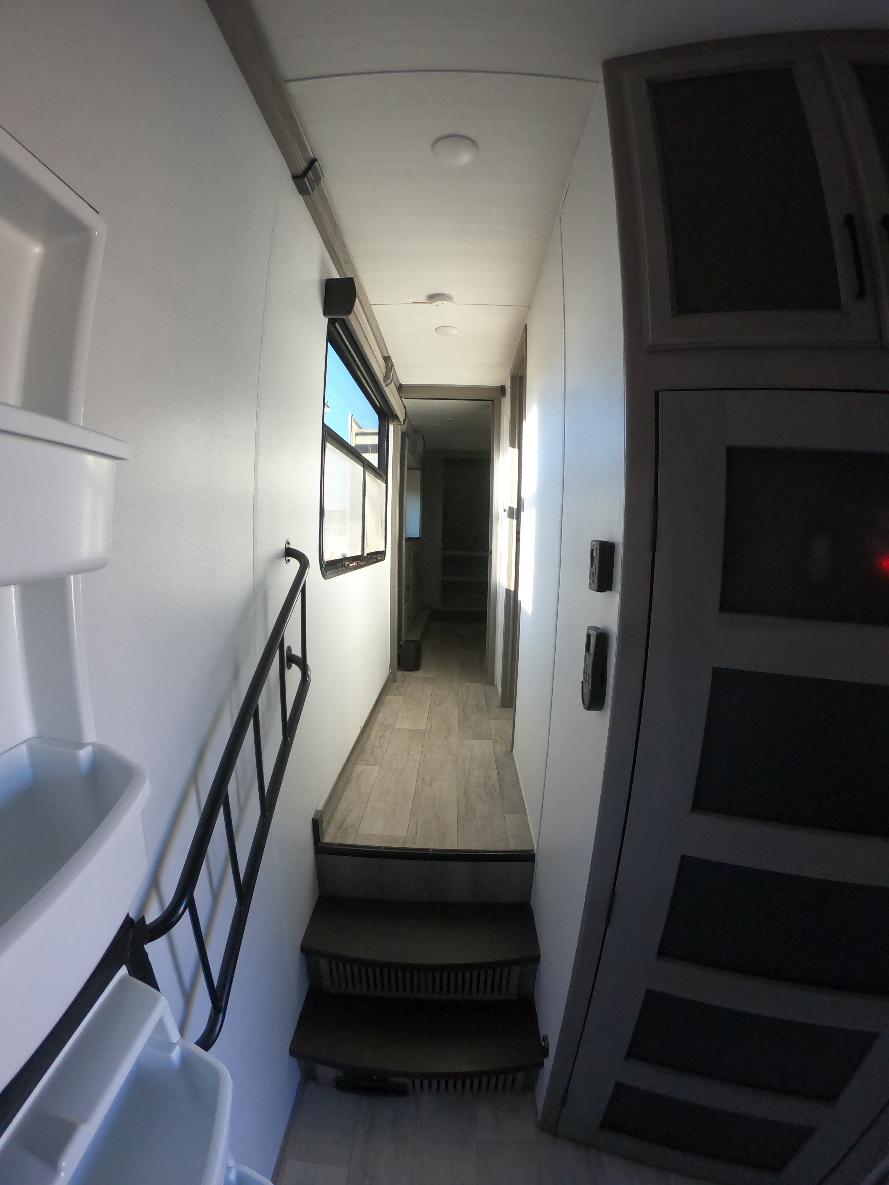 Used 2022 Keystone Montana 3781rl in Hermosa, SD 5033520986 RV Trader