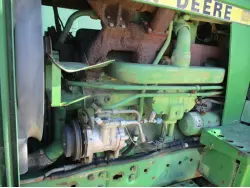 1984 JOHN DEERE 4250