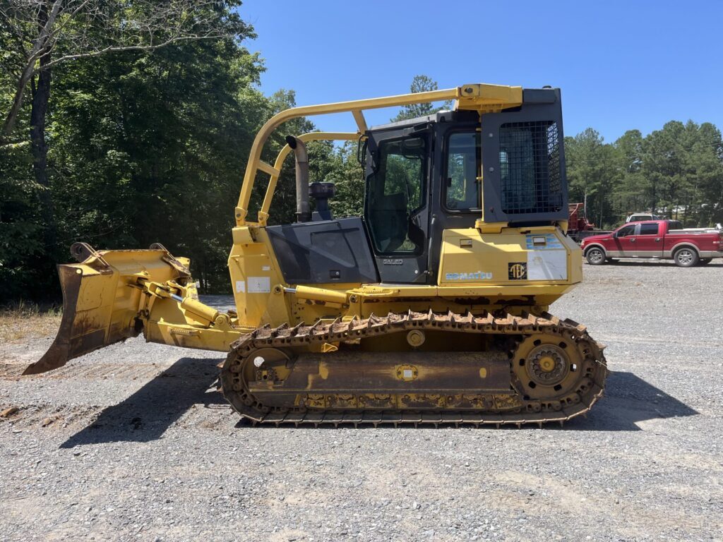 2004 KOMATSU D41E in Lula, GA