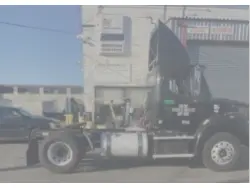 2017 FREIGHTLINER T1