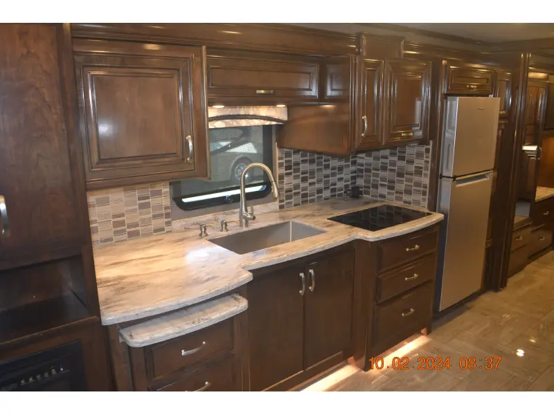 2019 Thor Motor Coach Aria 3901