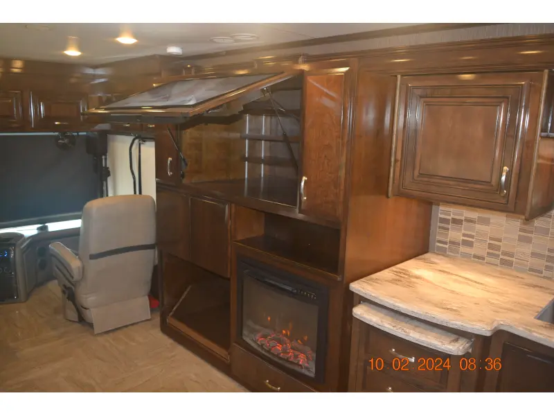 2019 Thor Motor Coach Aria 3901