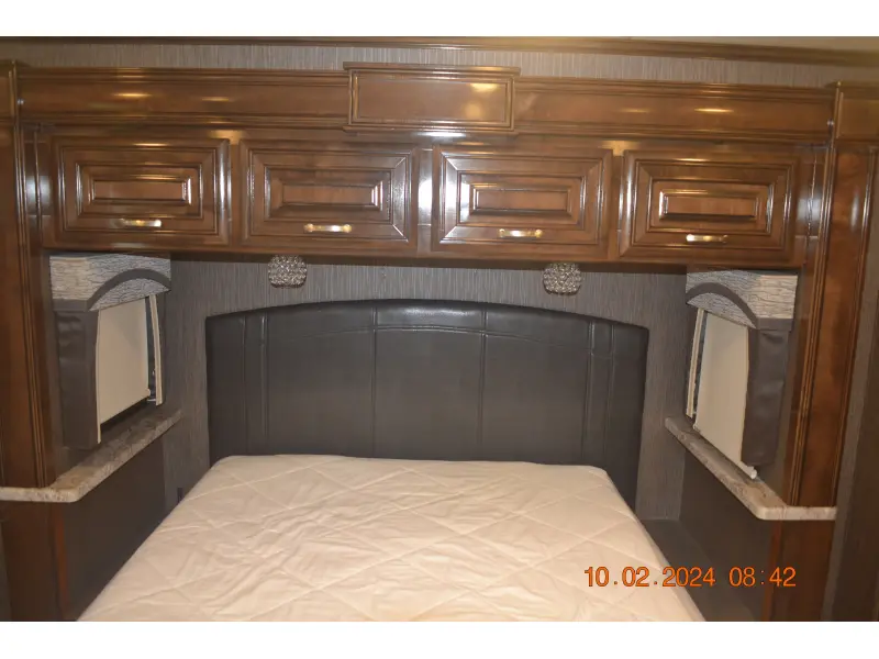 2019 Thor Motor Coach Aria 3901