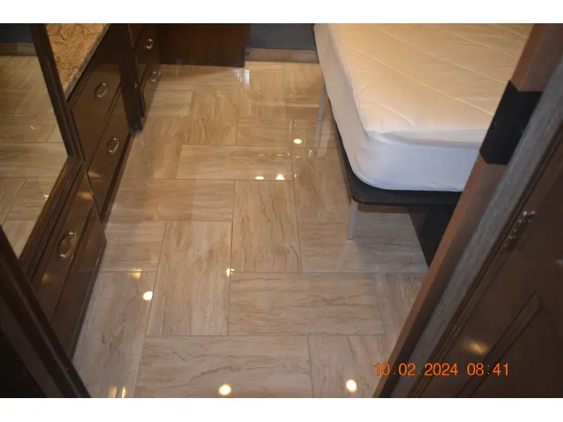 2019 Thor Motor Coach Aria 3901