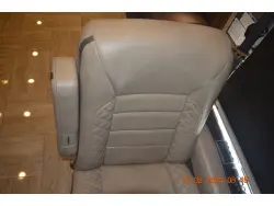 2019 Thor Motor Coach Aria 3901