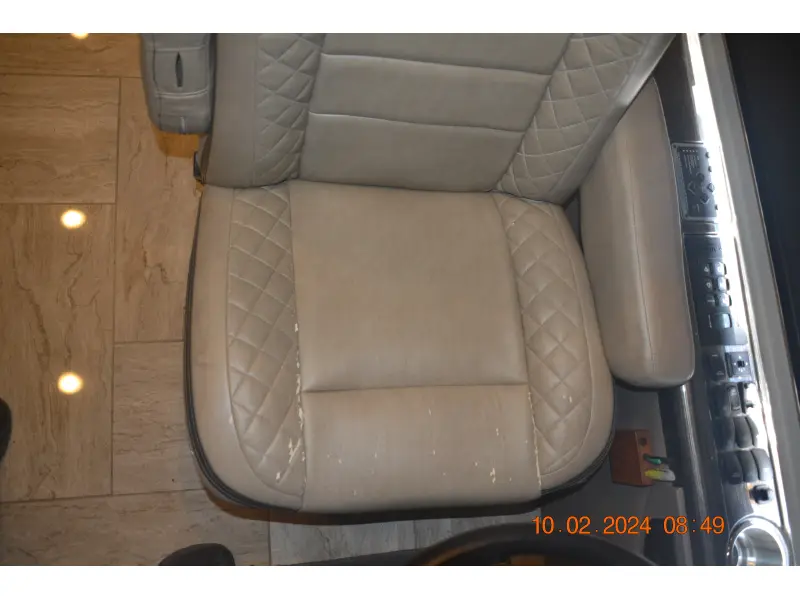 2019 Thor Motor Coach Aria 3901