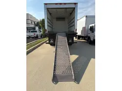 2018 FREIGHTLINER BUSINESS CLASS M2 106