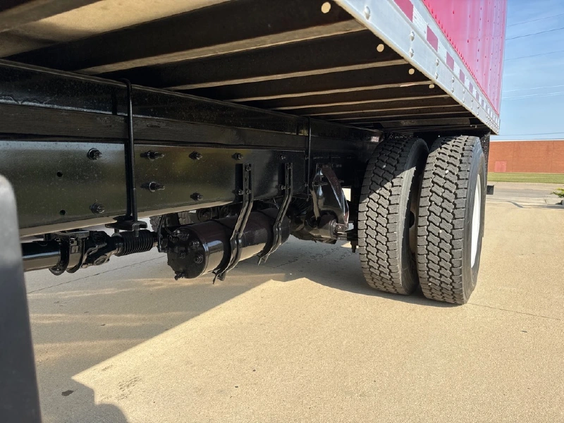 2018 FREIGHTLINER BUSINESS CLASS M2 106