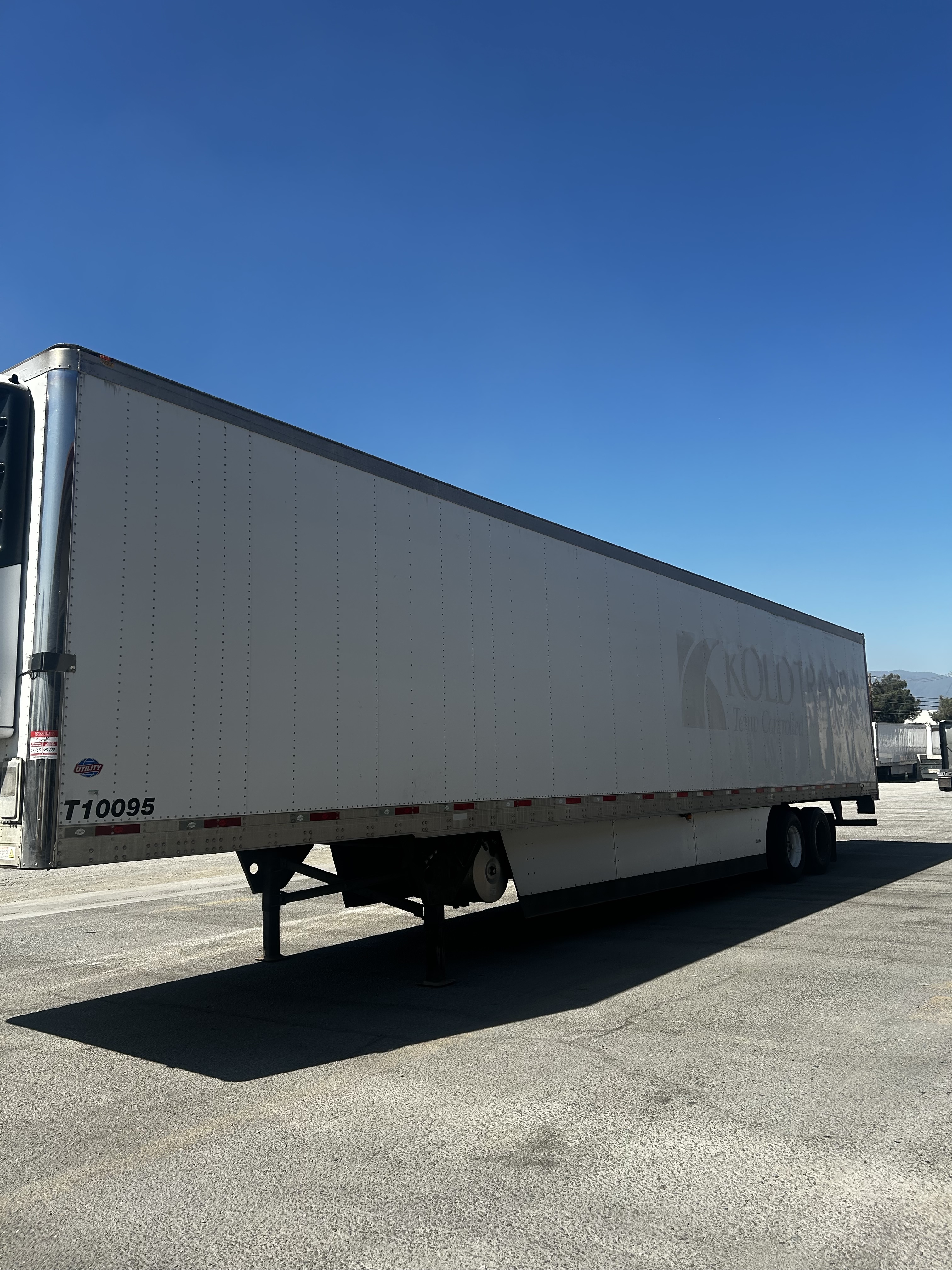 2016 UTILITY Lifetime Carb Compliant in Indianapolis, IN