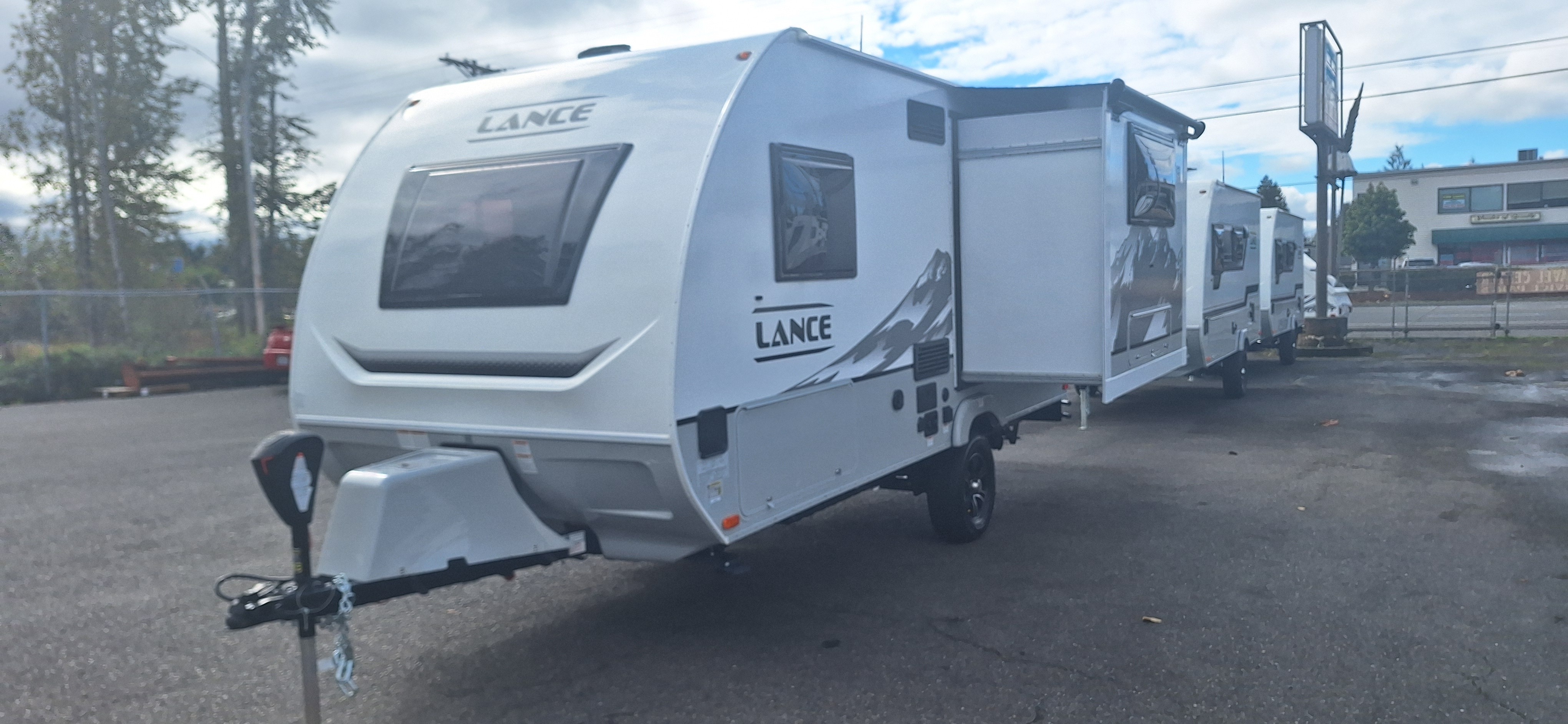 2025 Lance 1575 TRAVEL TRAILER RV