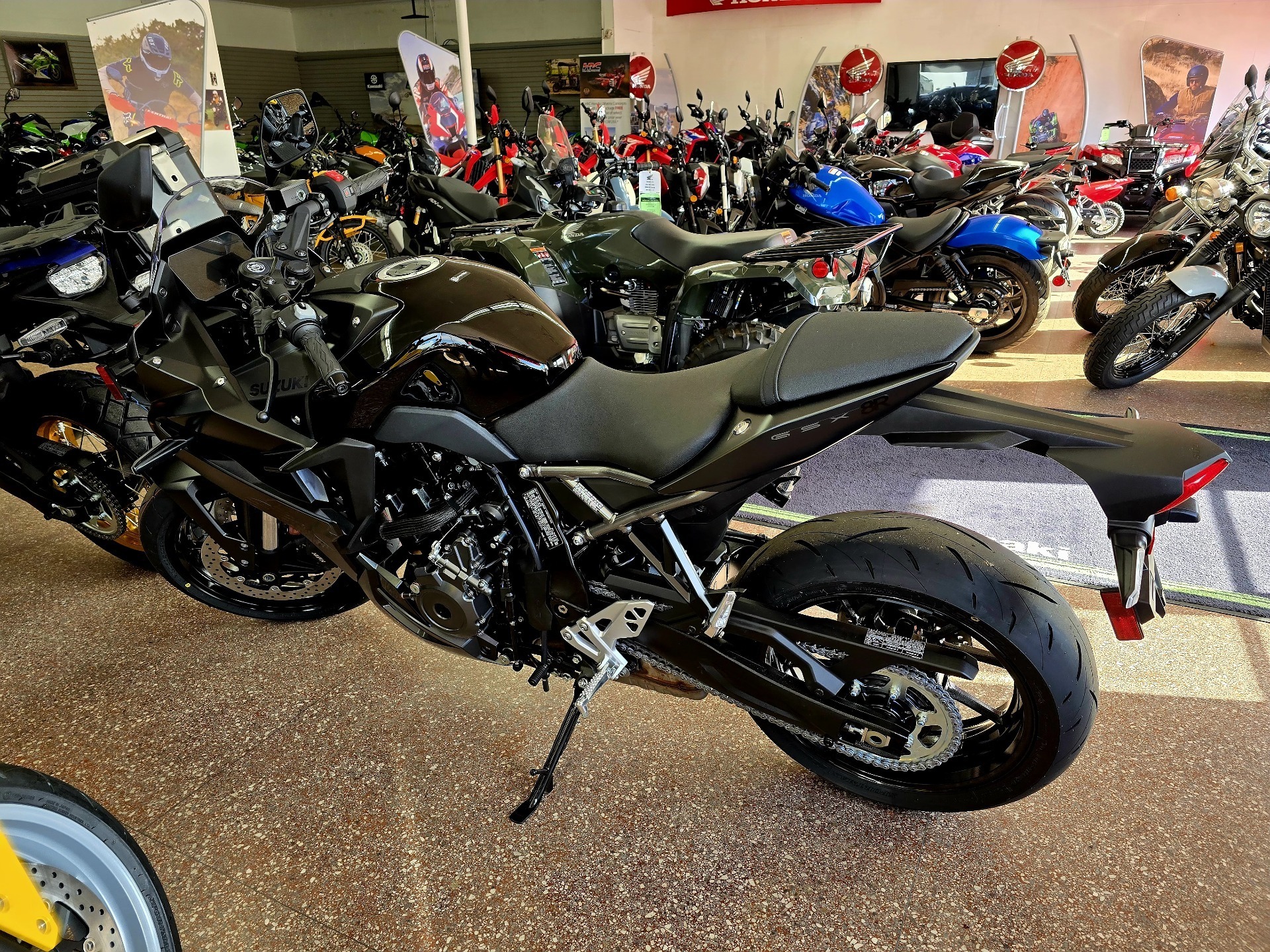 New 2025 Suzuki GSX8R 1000R For Sale in Woonsocket, RI 5033696511 Cycle Trader