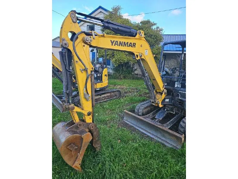 2017 YANMAR ViO35-6A