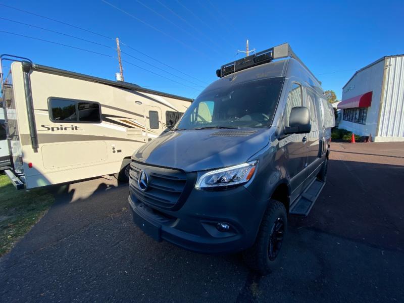 2025 Winnebago Revel 44E RV