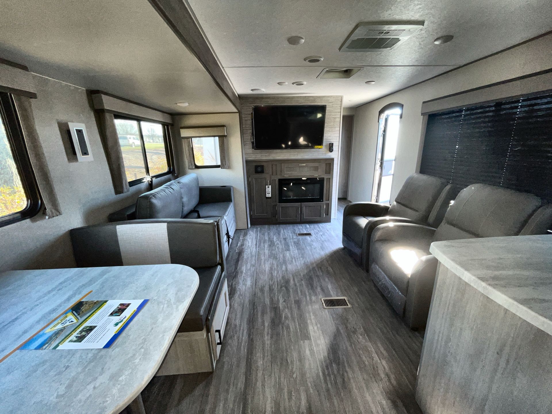 New 2025 Forest River Rv Aurora 31KDS For Sale in Duncan, SC