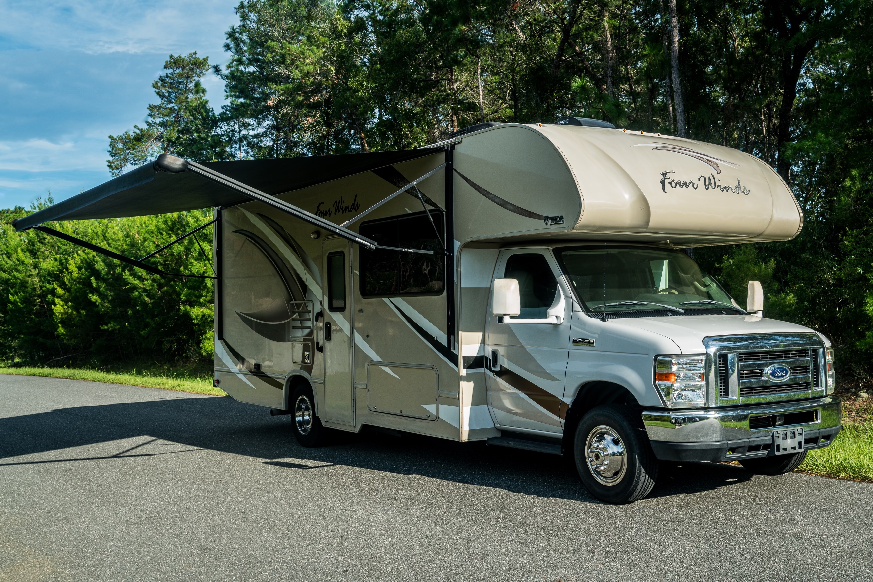 Used 2017 Thor Motor Coach Four Winds 26b in Reddick, FL 5033726997 RV Trader