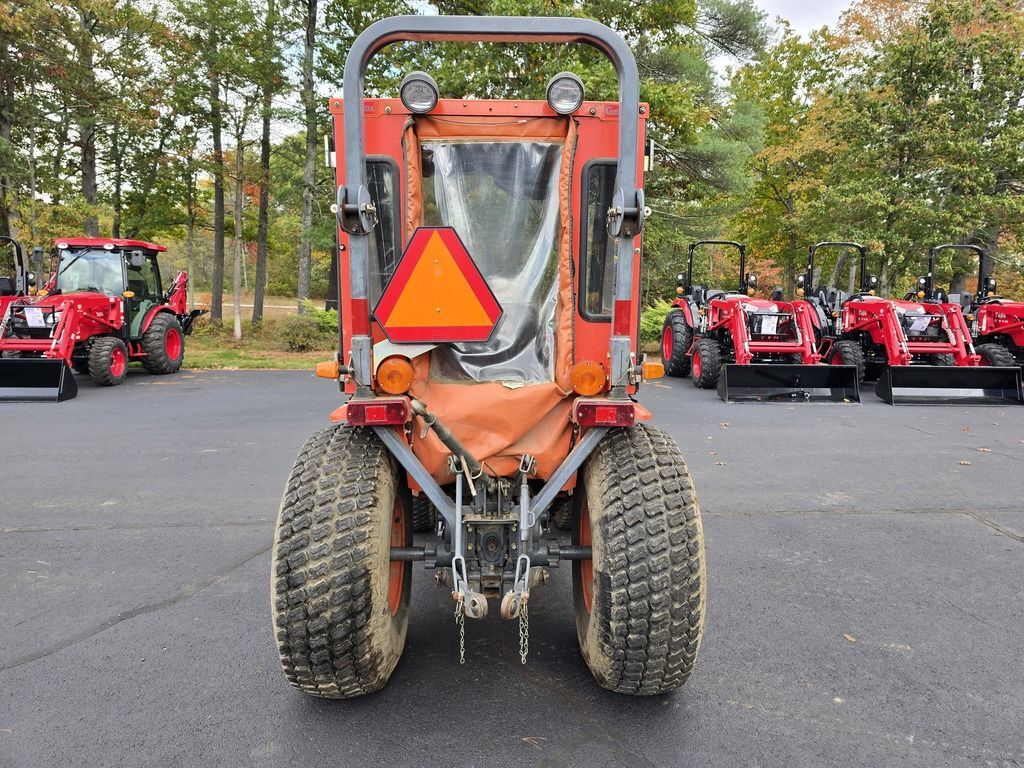 Used 2004 Kubota B7800 Hydrostatic Tractor With Curtis Cab, Loader And