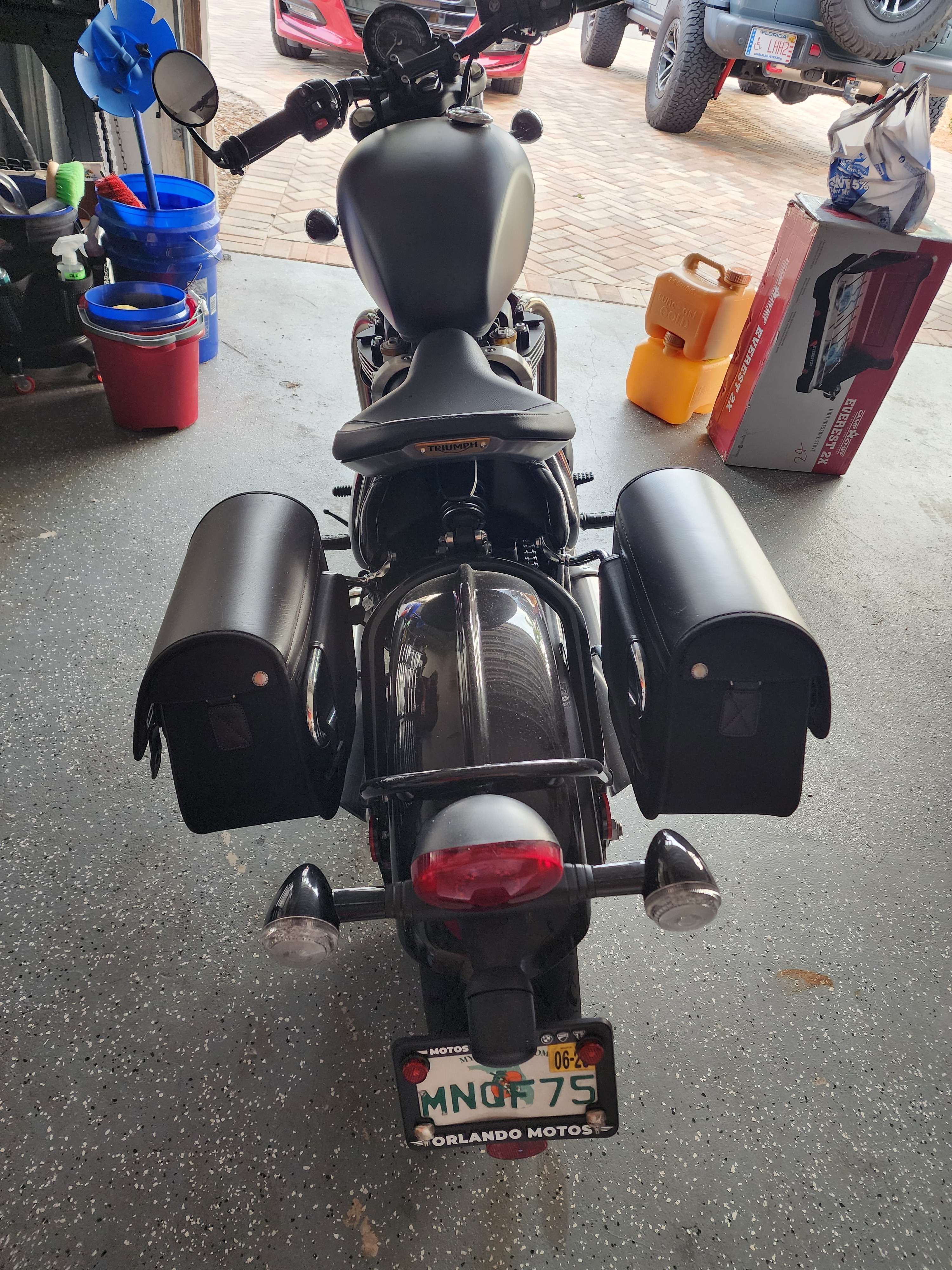 Used 2023 Triumph Bonneville Bobber Base For Sale in Satellite Beach