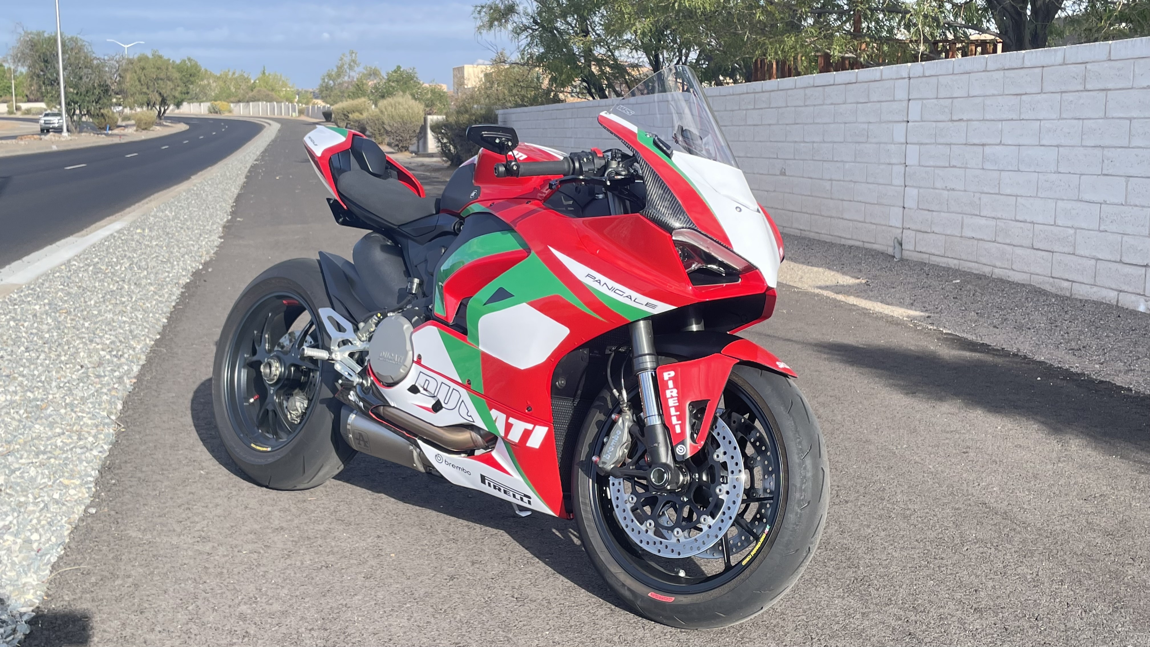 Used 2024 Ducati Panigale V2 For Sale in Rio Rancho, NM 5033741628
