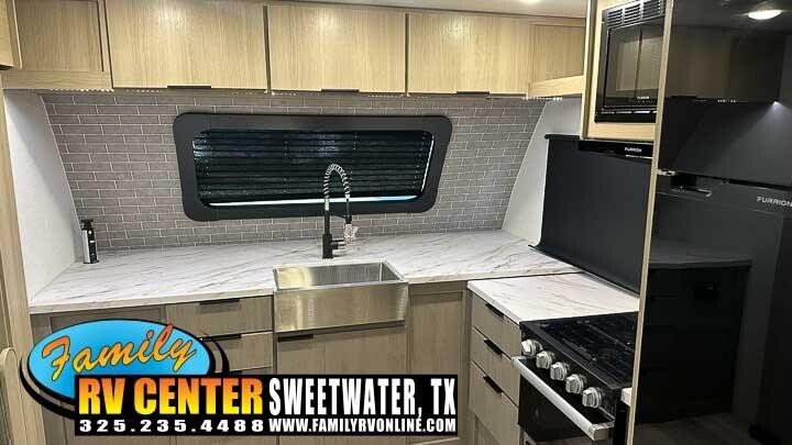 New 2025 Dutchmen Kodiak Ultimate 2921FKDS For Sale in Sweetwater, TX