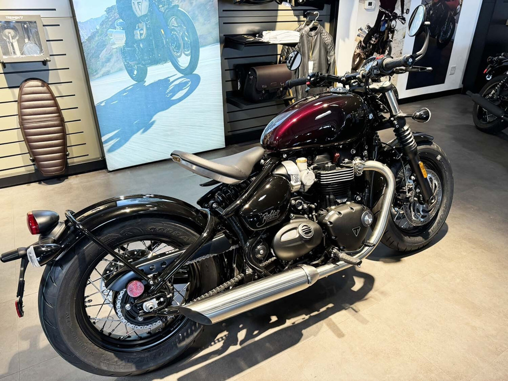 New 2024 Triumph Bonneville Bobber Stealth Edition For Sale in Costa