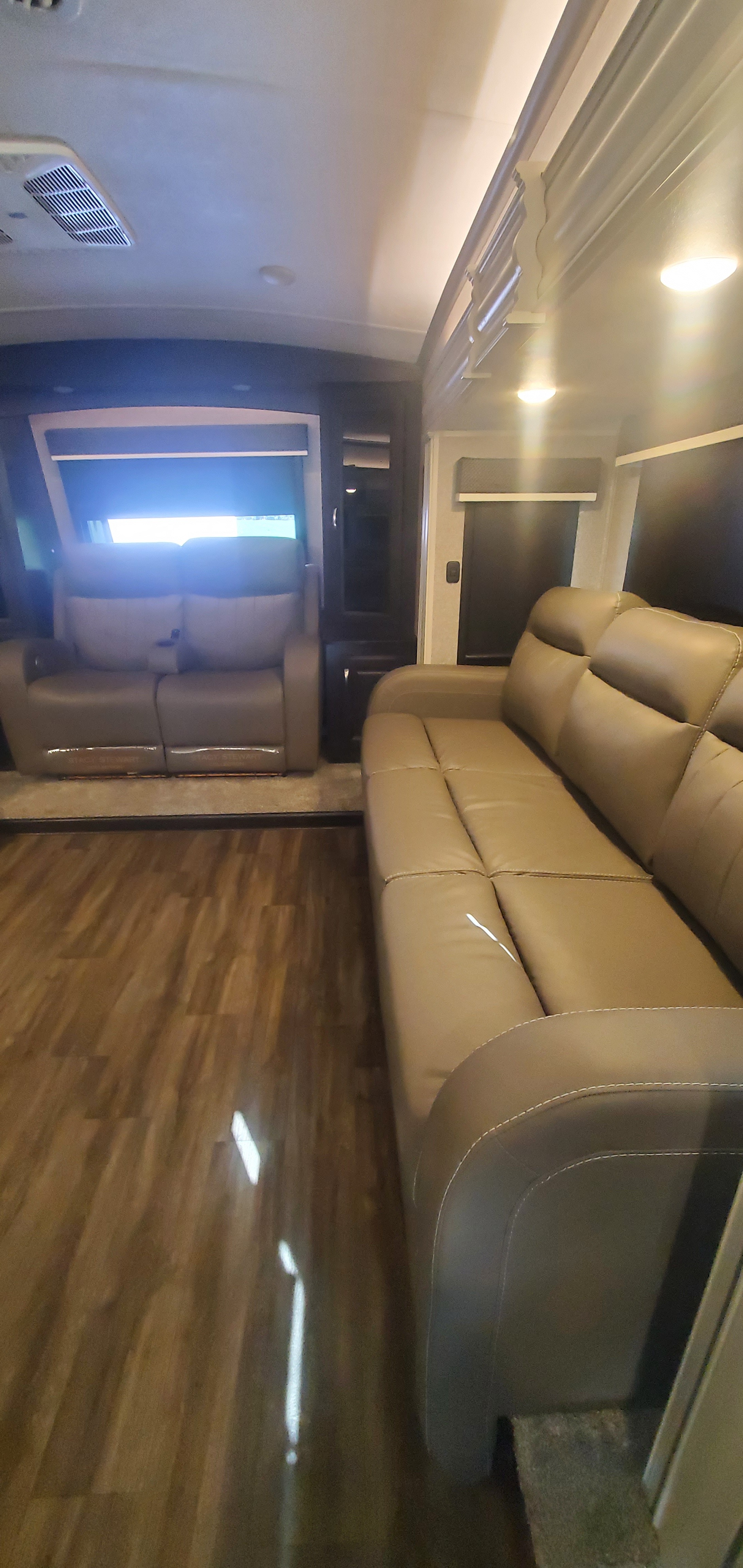 Used 2023 Jayco North Point 382flrb in Clarksville, IA 5033767344