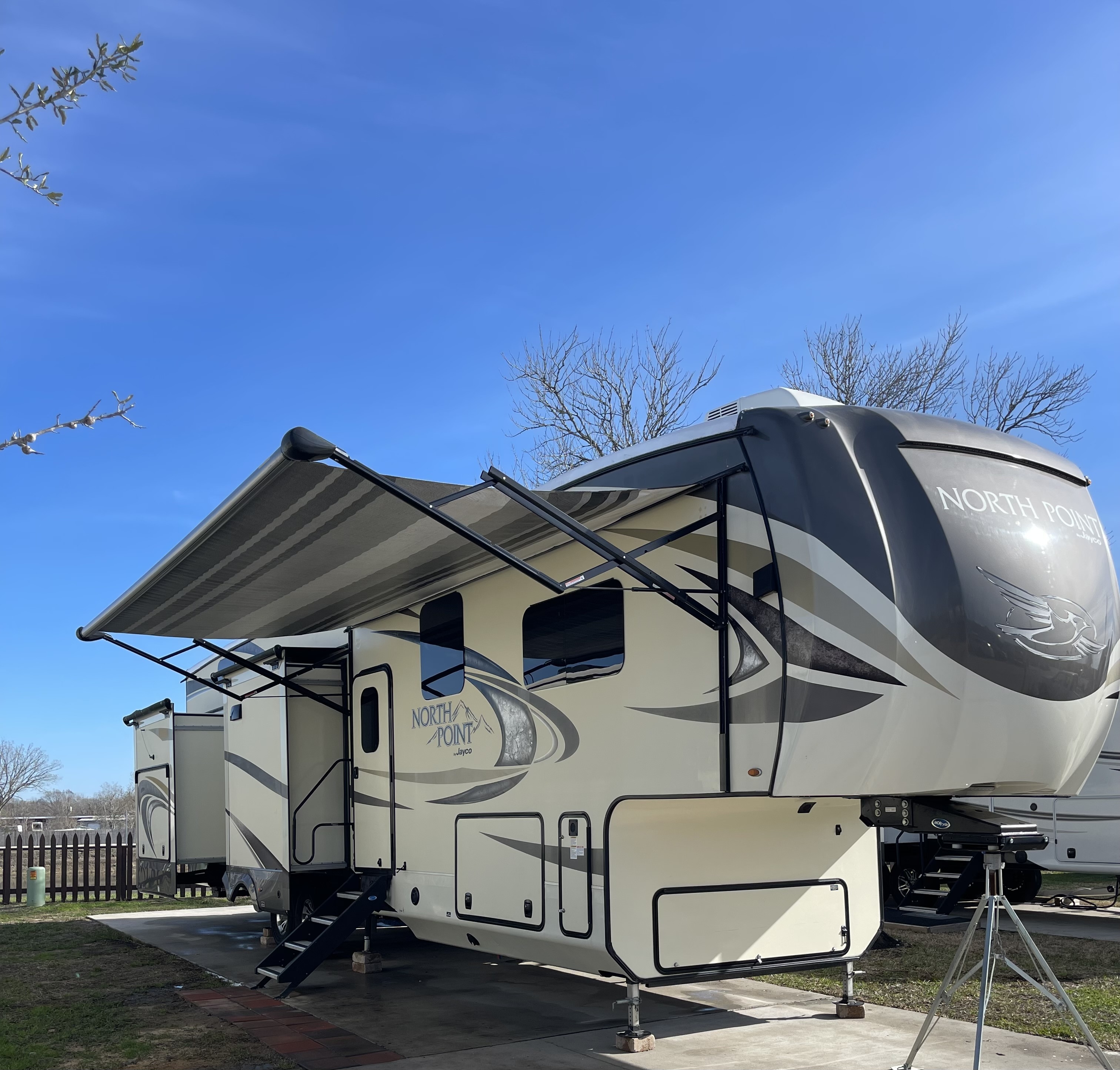 Used 2018 Jayco North Point 379dbfs in Sherman, TX 5033767385 RV Trader