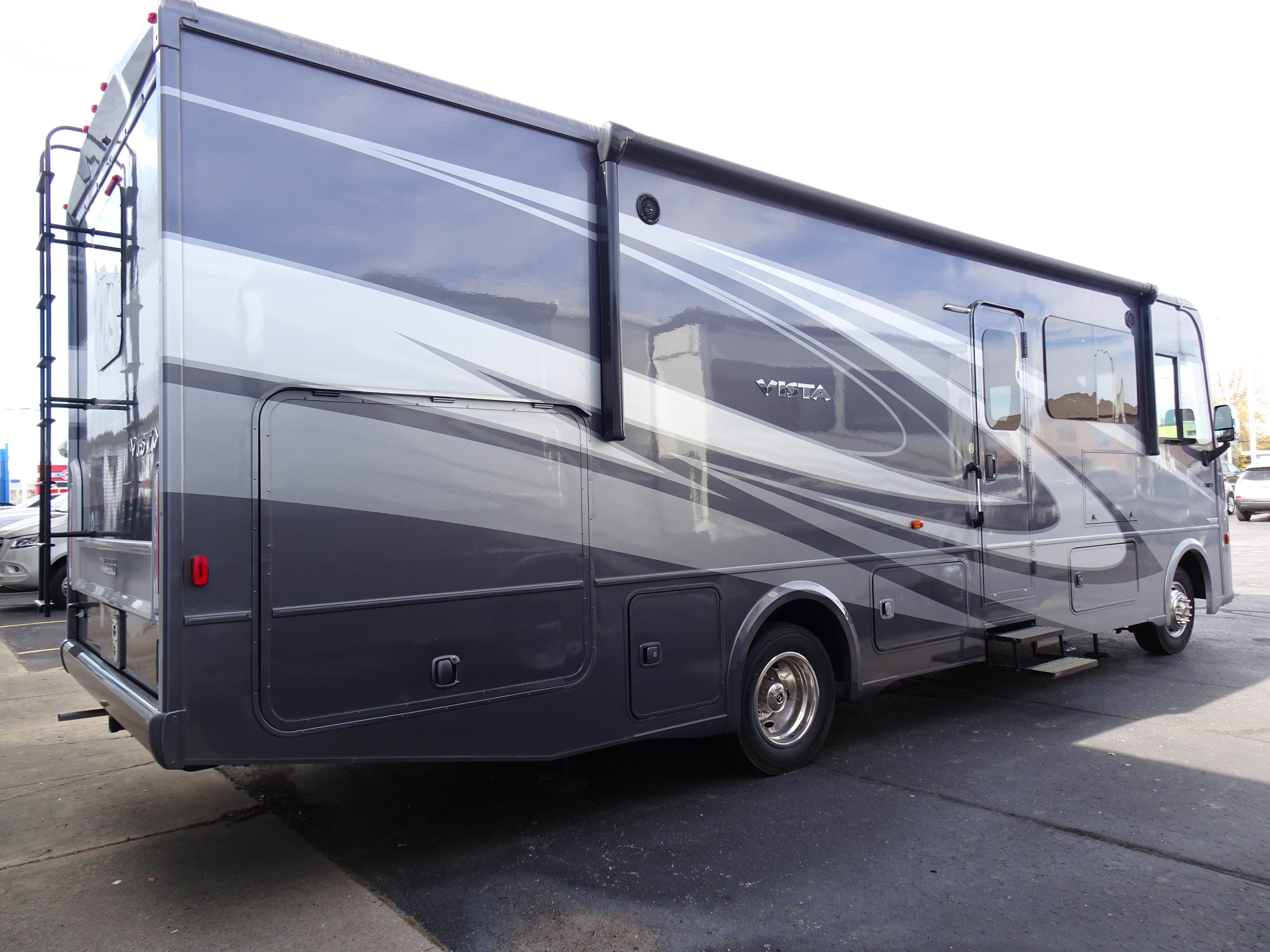 2025 Winnebago vista 31b