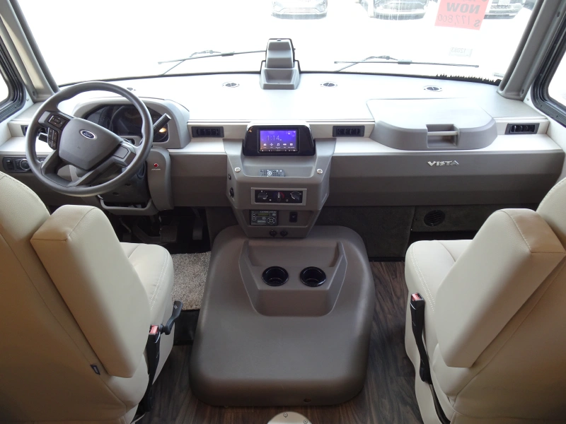 2025 WINNEBAGO VISTA 31B