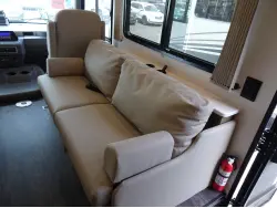 2025 WINNEBAGO VISTA 31B