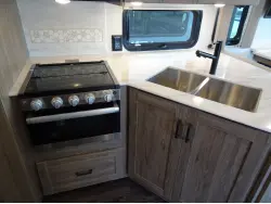 2025 WINNEBAGO VISTA 31B