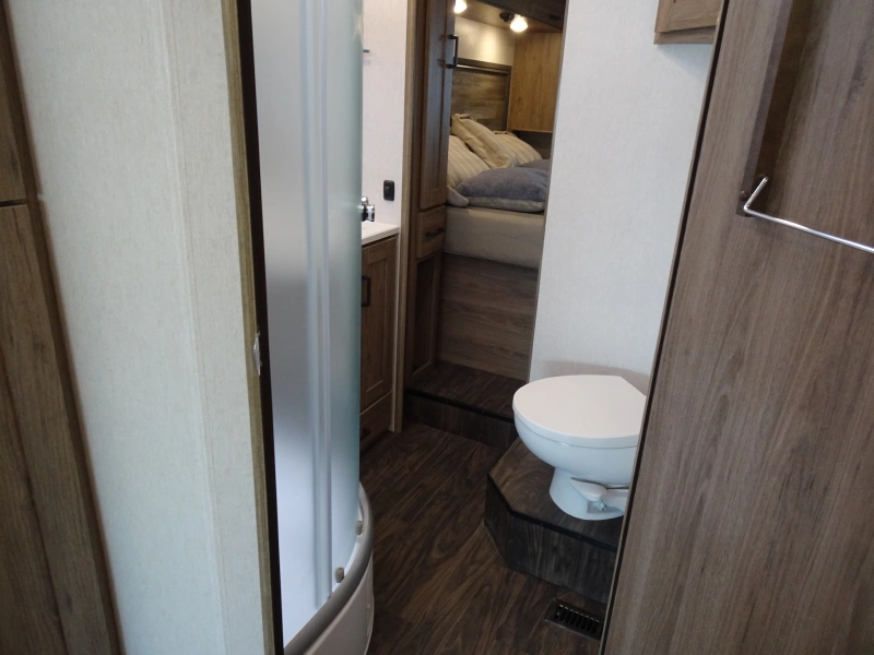 2025 WINNEBAGO VISTA 31B