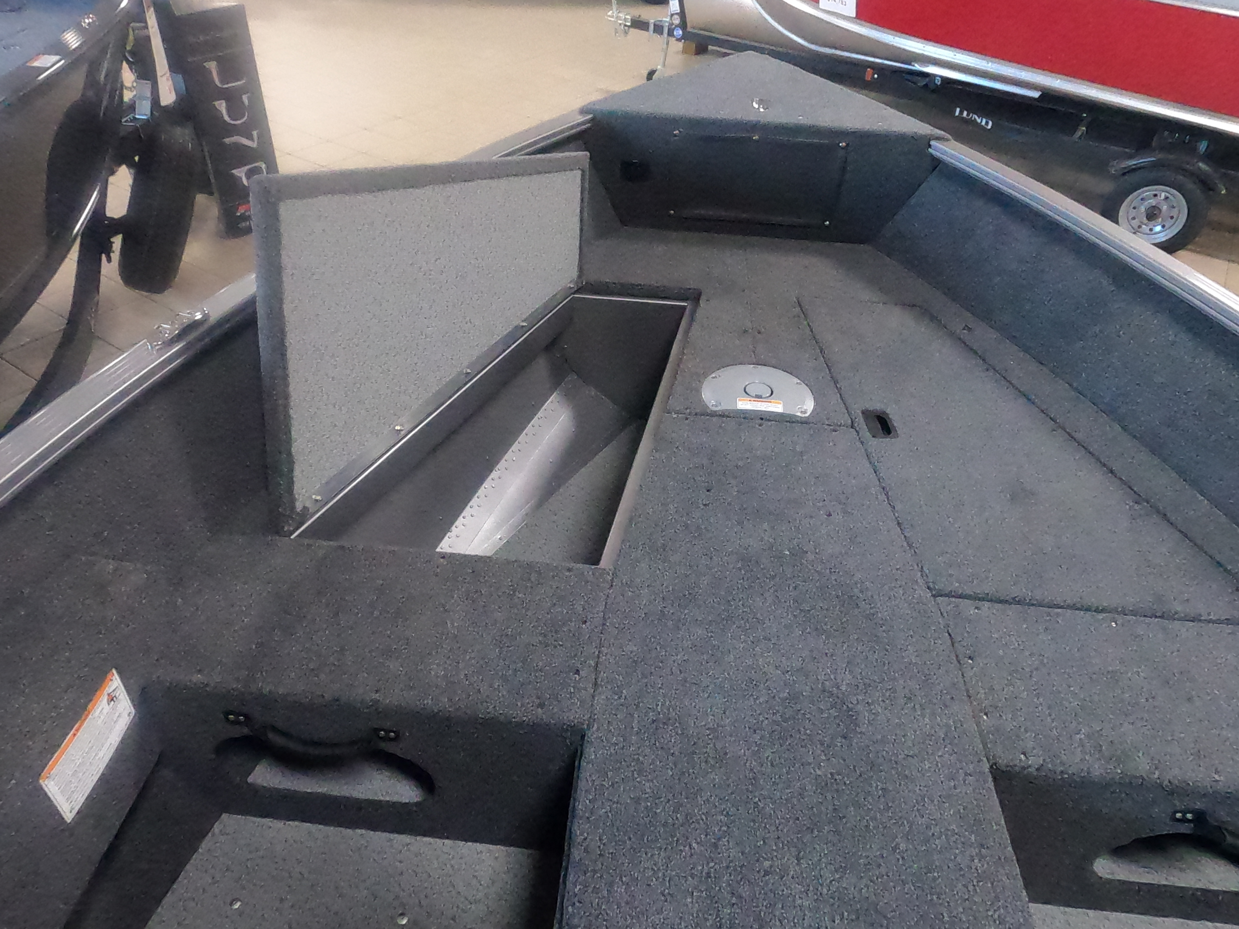 New 2024 Lund 1775 Pro Guide Tiller 1775 For Sale in Rogers, MN