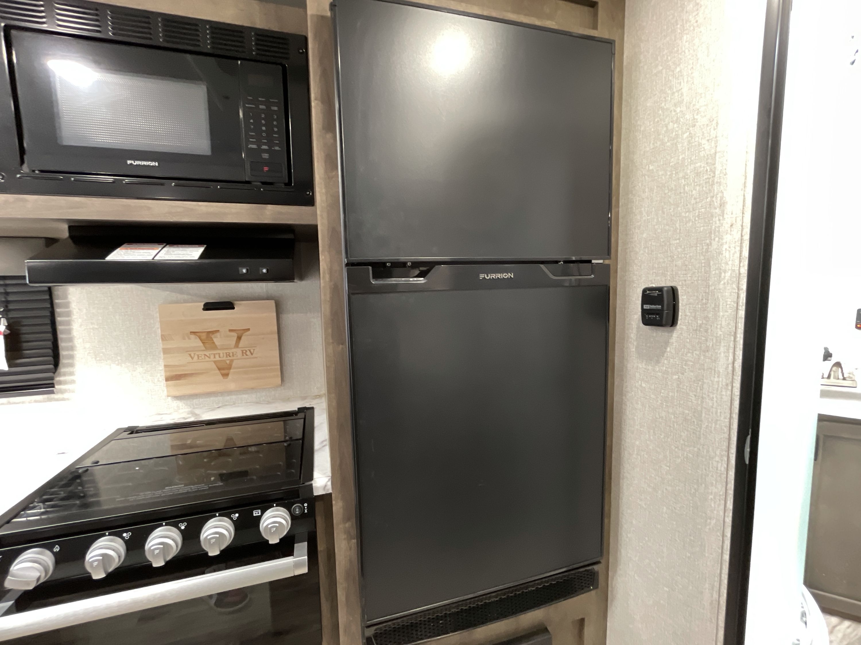 Used 2022 Venture Rv Sonic 220VBH For Sale in Ashland, VA 5033823799