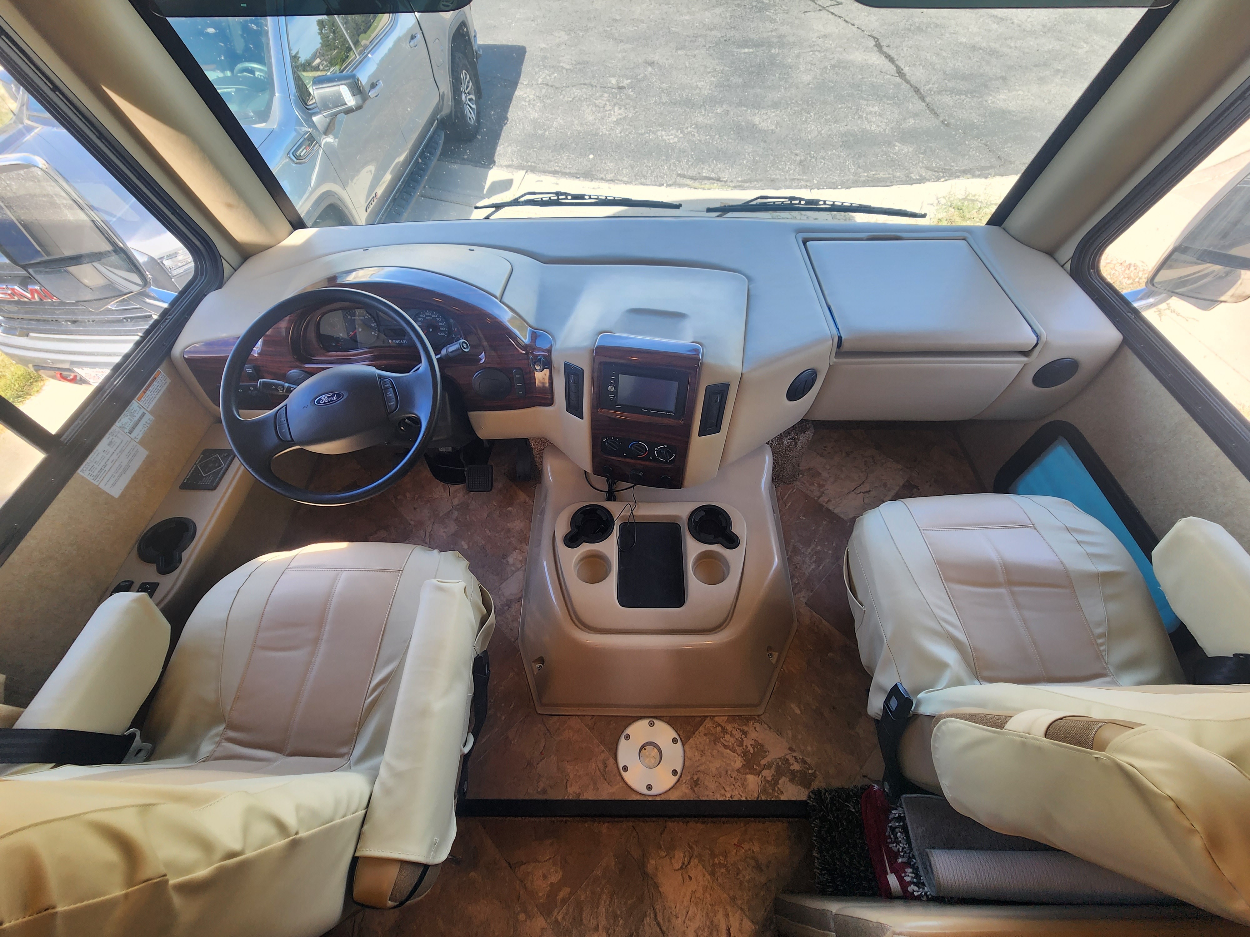 Used 2016 Thor Motor Coach A.c.e. 29.2 in Salt Lake City, UT