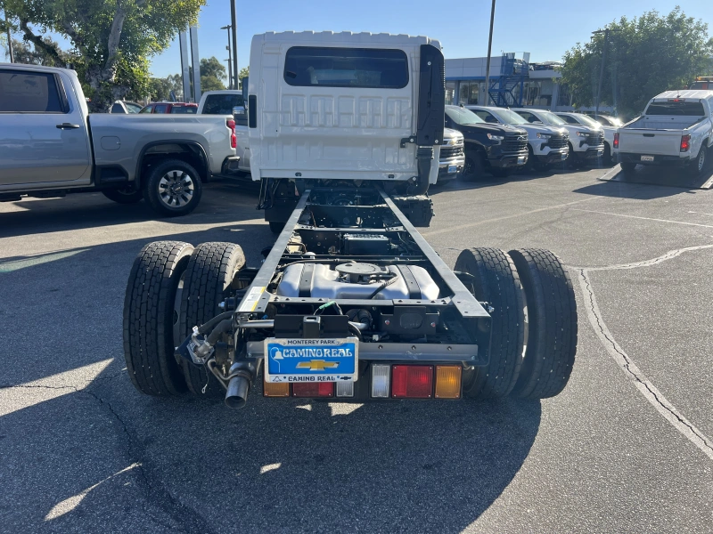 2025 ISUZU NRR GAS