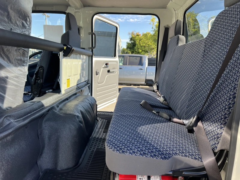 2025 ISUZU NRR GAS